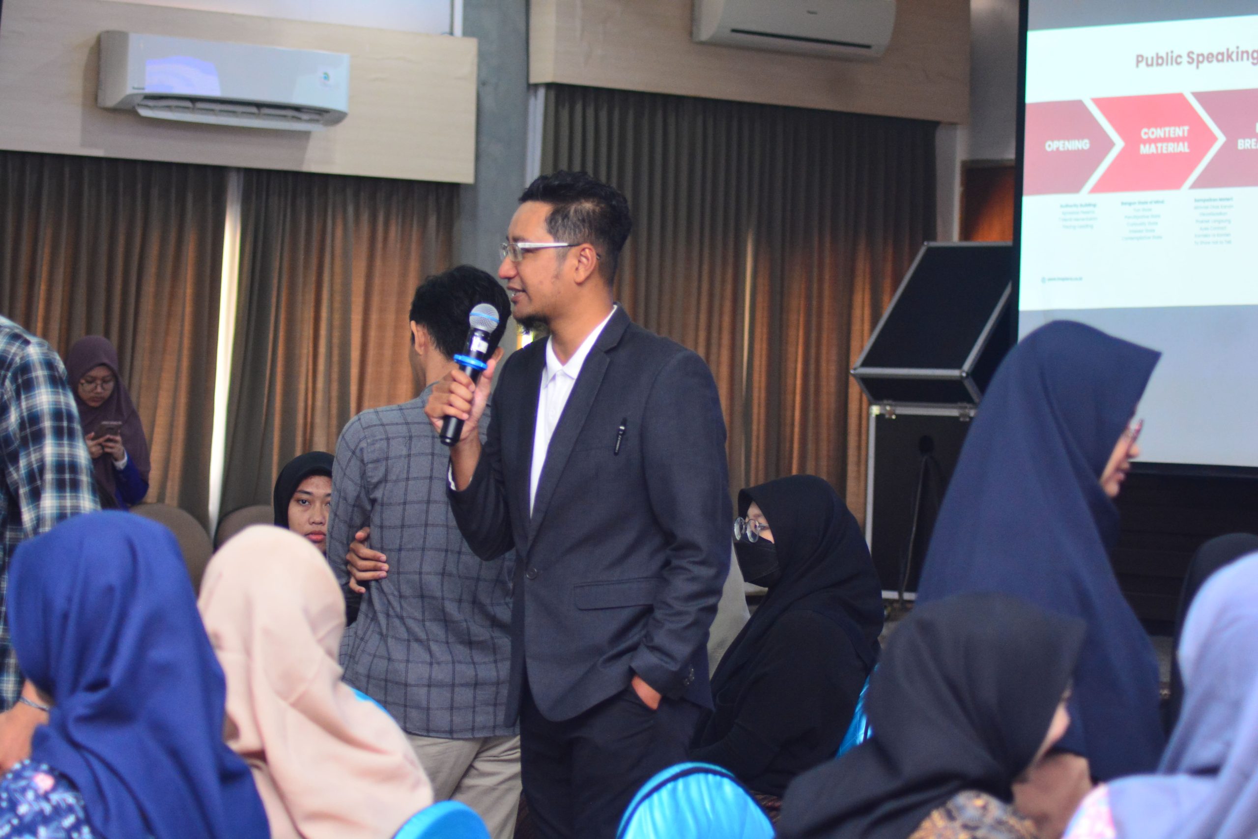 Pelatihan Public Speaking Malang